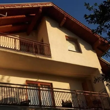 Nyaraló Holiday Szarajevó